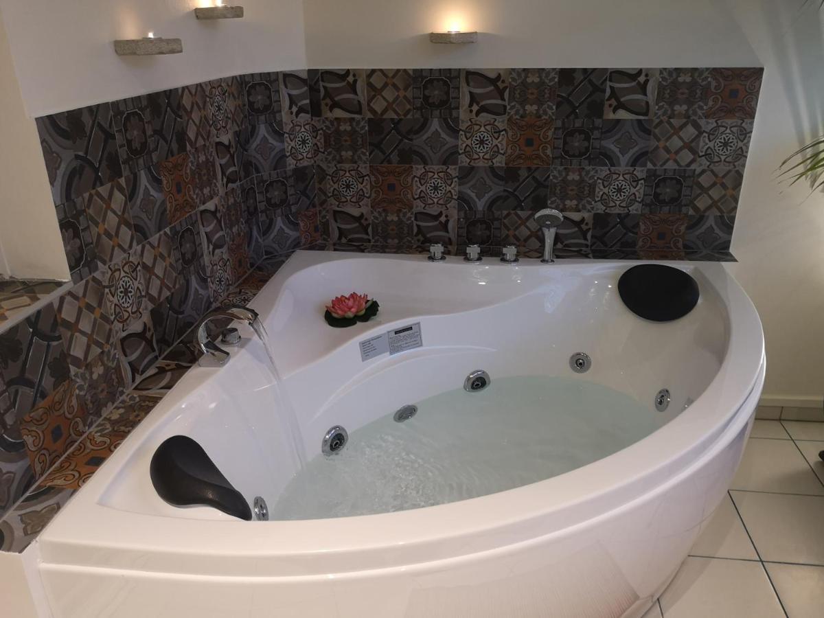 Kentia Modern/Artistic City Apartment Kandiye Dış mekan fotoğraf